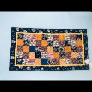 Sugar anyone? Sugar Skulls that is. Enjoy our gorgeous Sugar Skull wall hanging.